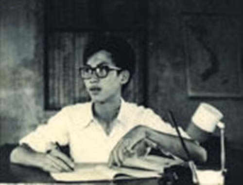 Lê Bá Khánh Trình khi còn là một cậu học trò.