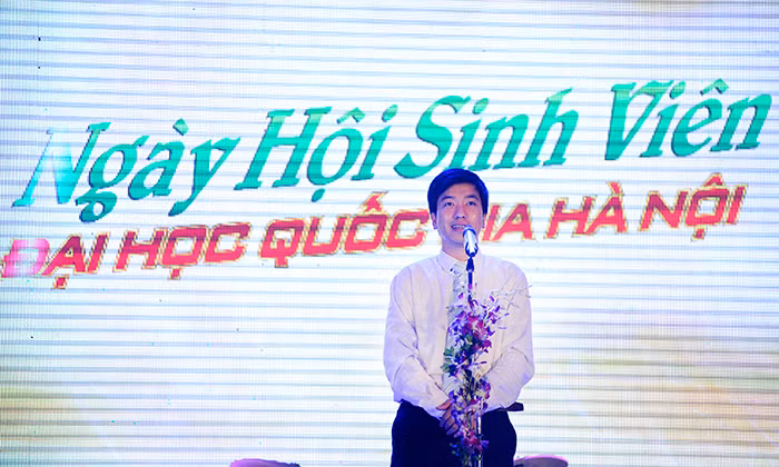 Bùng nổ đêm hội “Tự hào sinh viên ĐHQG Hà Nội” 2015 ảnh 3