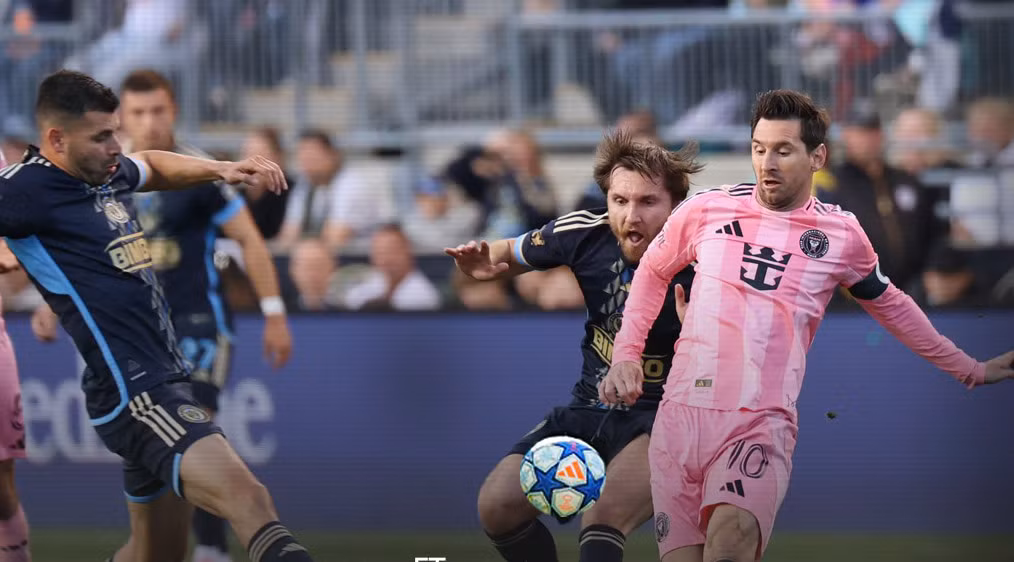 Messi đã ghi bàn trở lại sau 3 trận im lặng