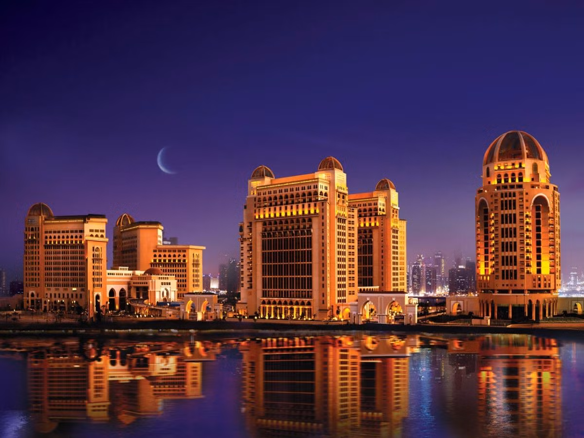 ĐT Hà Lan sẽ đóng quân ở một trong những nơi sang trọng nhất Doha: khách sạn The St. Regis Doha