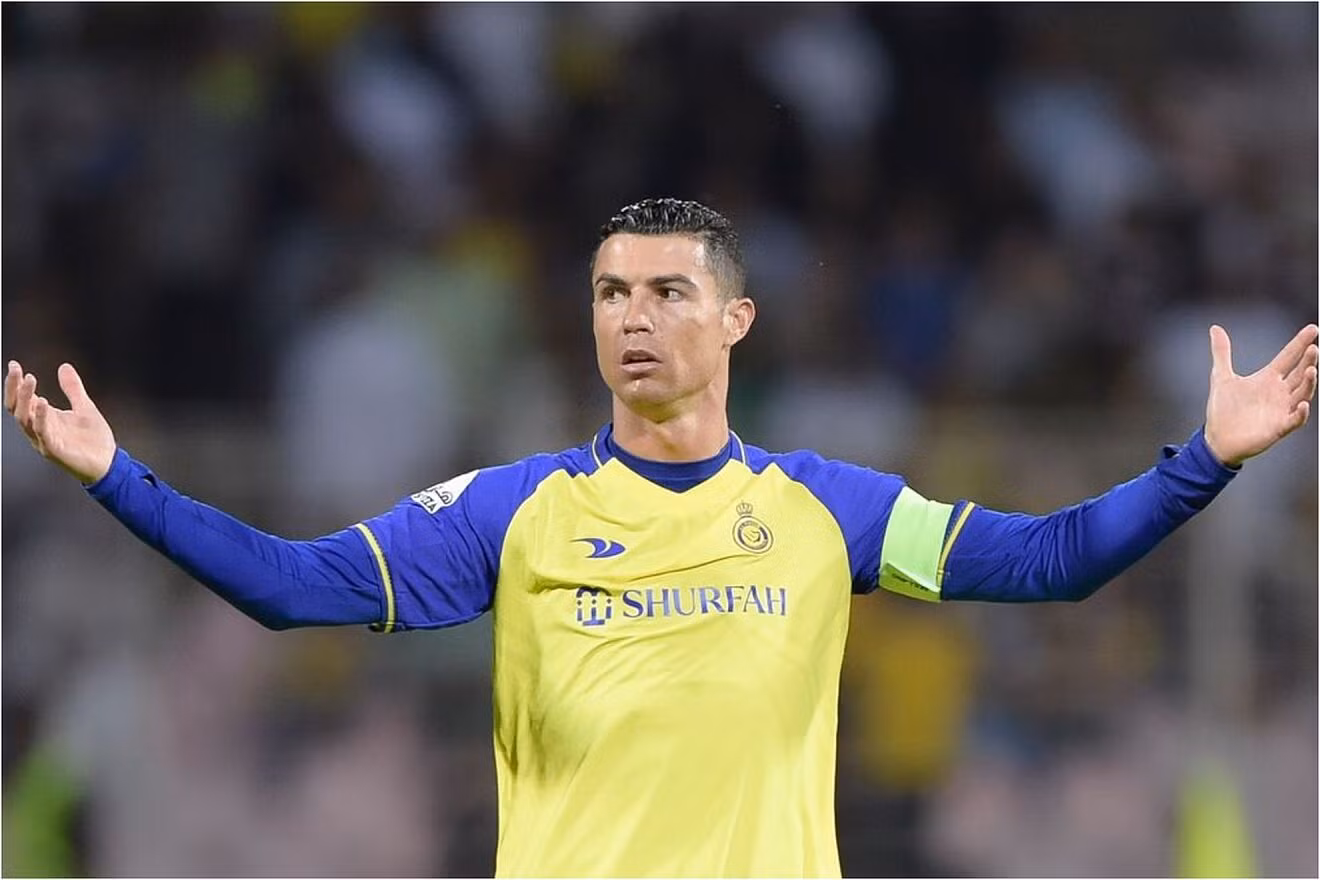 Ronaldo và các đồng đội im tiếng ở trận hòa Al Feiha