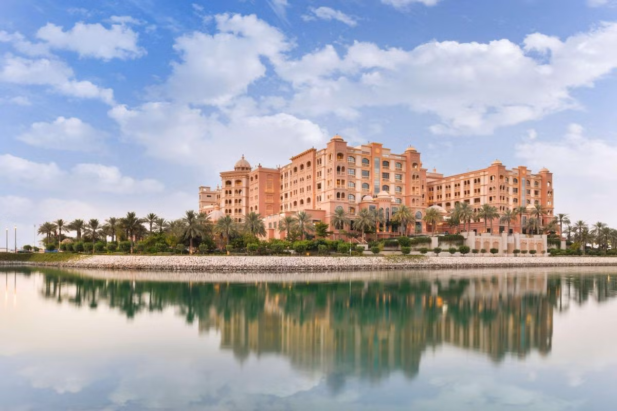 ĐT Mỹ ở khách sạn đắt đỏ, xa hoa bậc nhất Doha: Marsa Malaz Kempinski