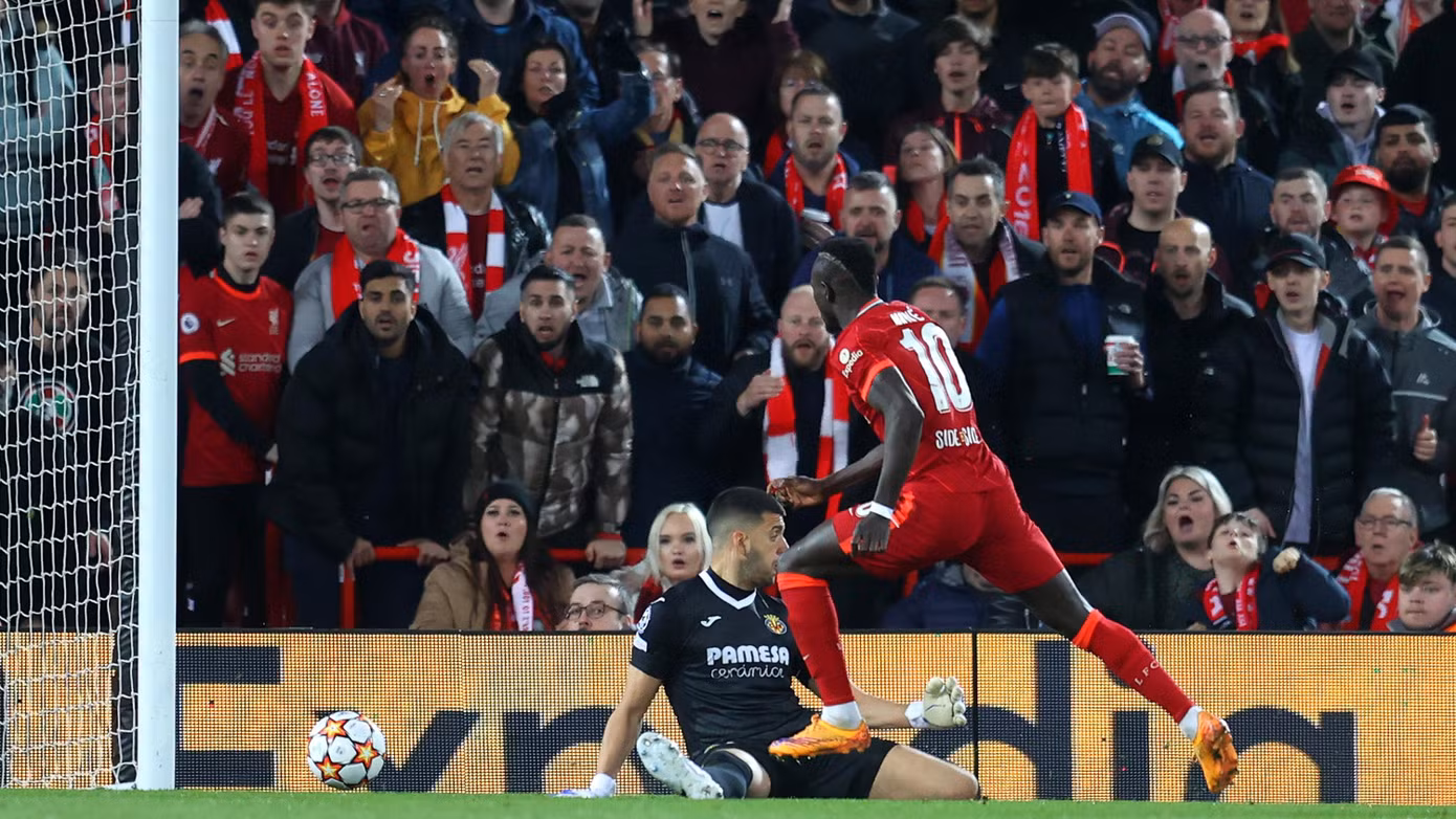 Sadio Mane nhân đôi cách biệt cho Liverpool trước Villarreal