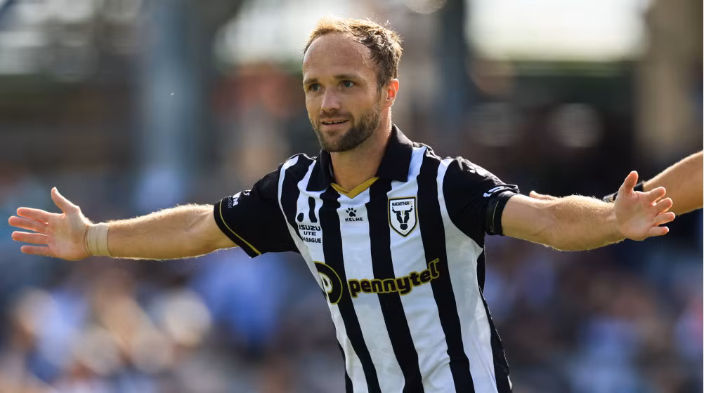 Germain từng bị treo giò khi khoác áo Macarthur FC