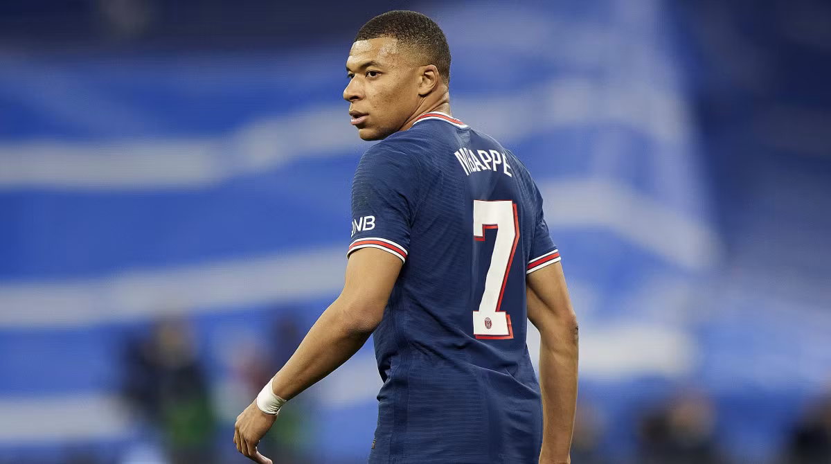 Mbappe sẽ quay lưng rời PSG vào hè 2024