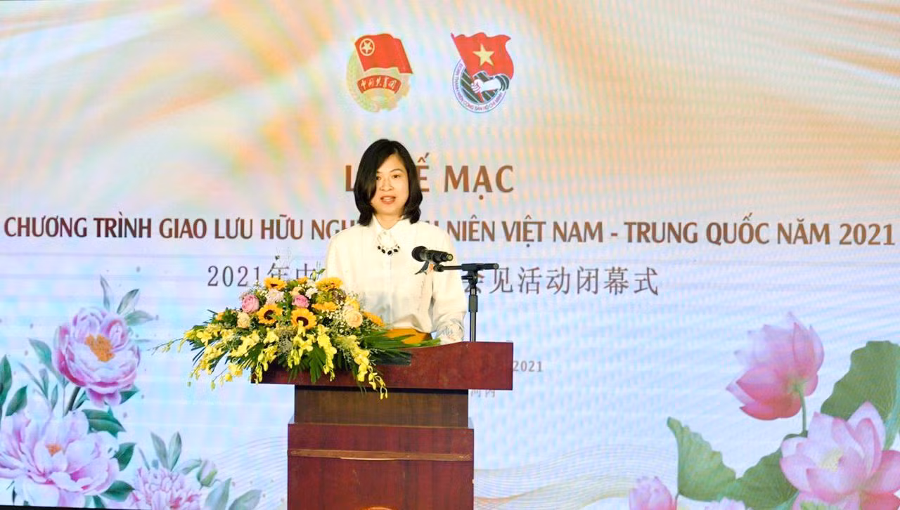 Chị Trịnh Thị Mai Phương phát biểu bế mạc chương trình.