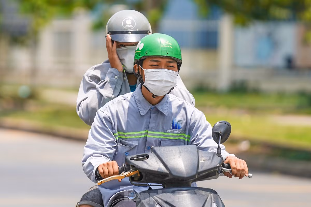Hôm nay (5/7), chỉ số tia cực tím (UV) ở TPHCM mức rất cao và duy trì trong thời điểm buổi trưa từ 10-13h. Ảnh minh họa: PHẠM NGUYỄN