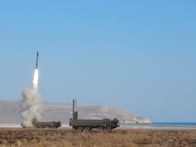 Nga khai hỏa Bastion, truyền thông Anh nói 'Moscow đe dọa Thế chiến 3' ảnh 3