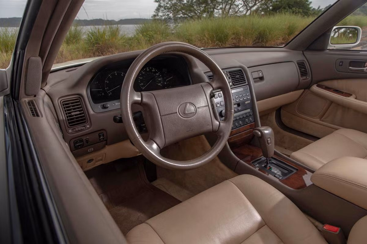 30 năm, Lexus 'lột xác' không tưởng ảnh 2