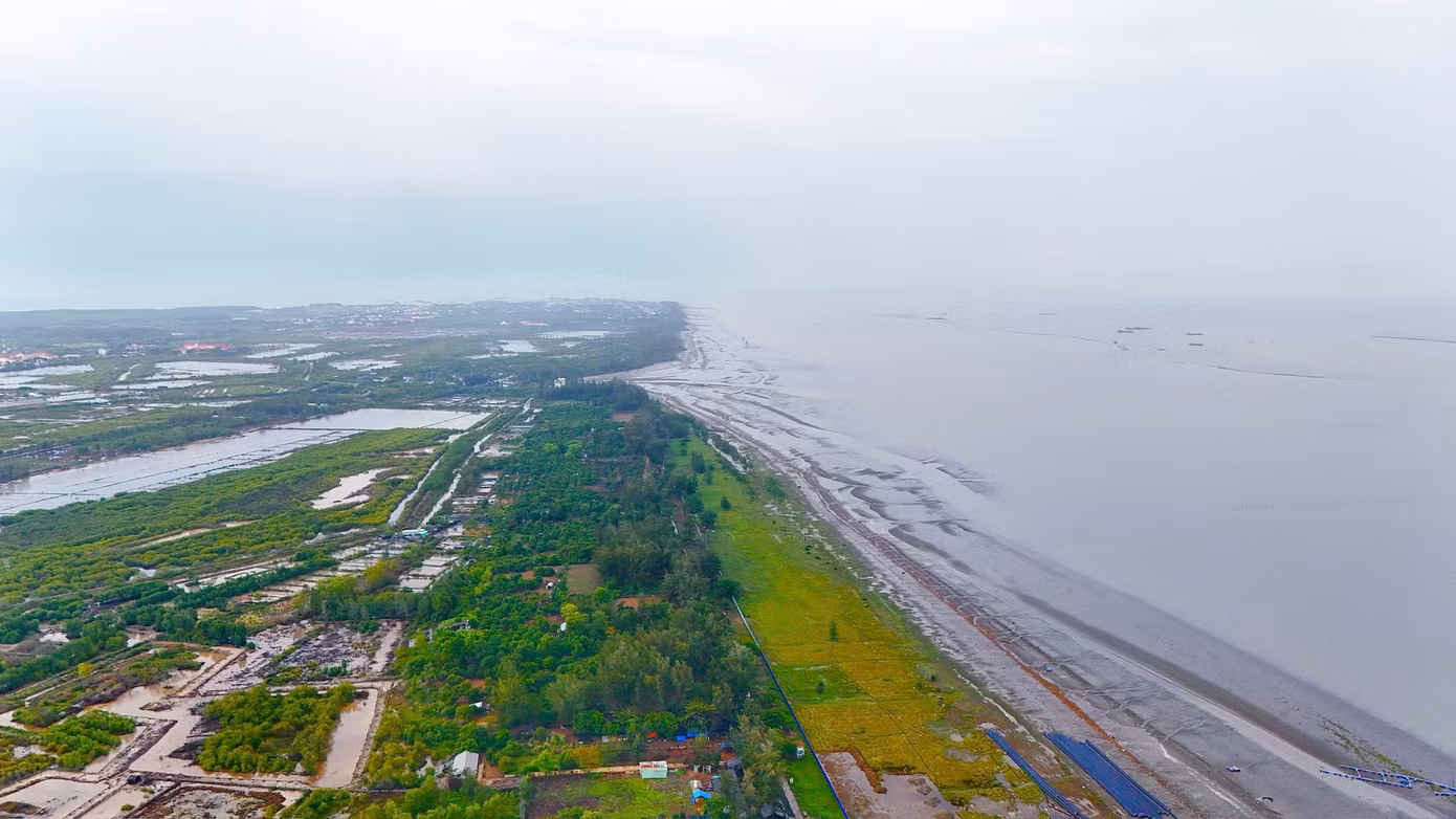 "Chúng tôi có khát vọng xây dựng Vinhomes Green Paradise thành khu đô thị ESG hàng đầu thế giới, thể hiện đẳng cấp về ESG của Việt Nam trên bản đồ toàn cầu”, ông Quang nói.