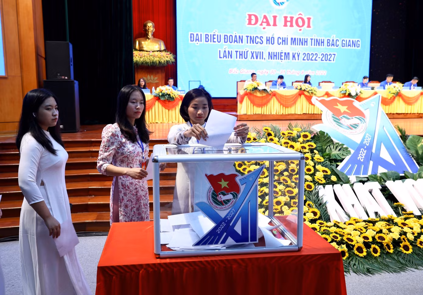 Đại biểu bầu Ban Chấp hành Tỉnh Đoàn Bắc Giang, nhiệm kỳ 2022 - 2027.