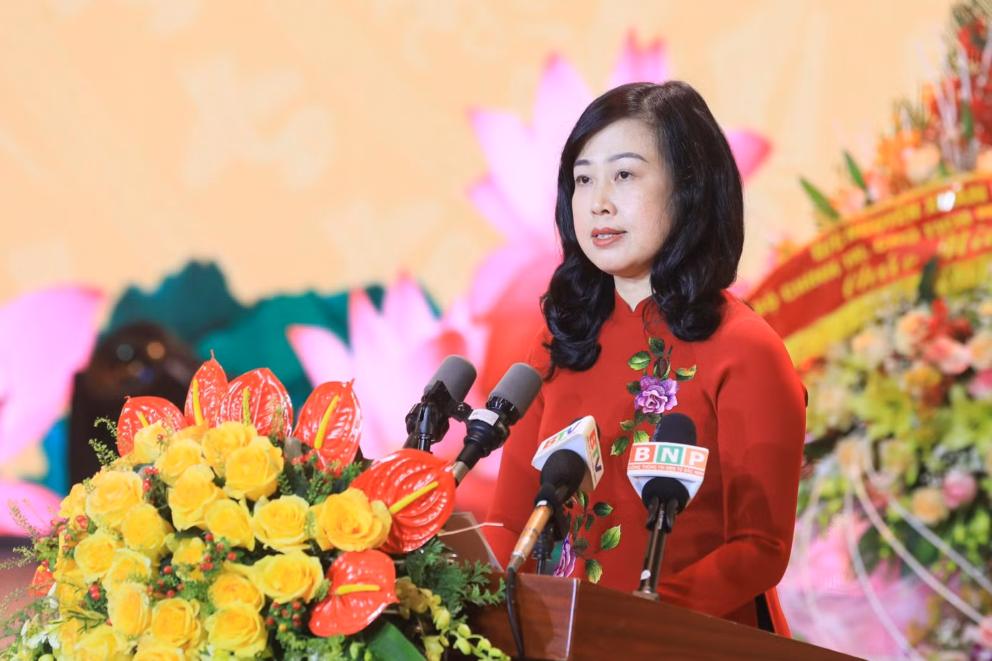 Bí thư Tỉnh ủy Bắc Ninh Đào Hồng Lan phát biểu tại chương trình
