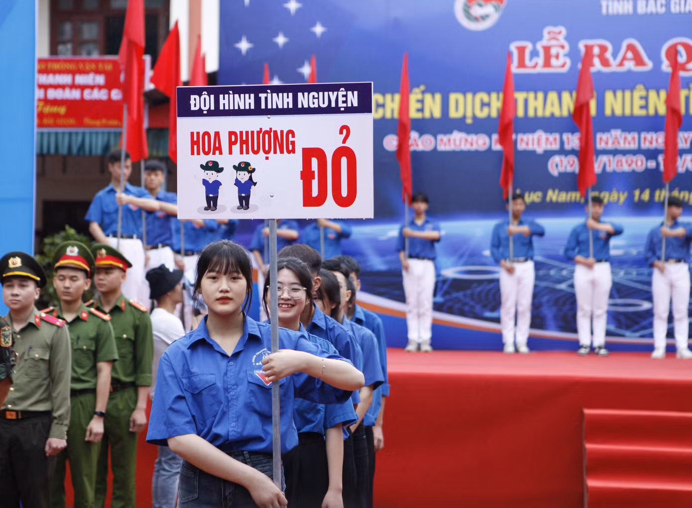 Bắc Giang thành lập 5 đội hình tình nguyện Hè.