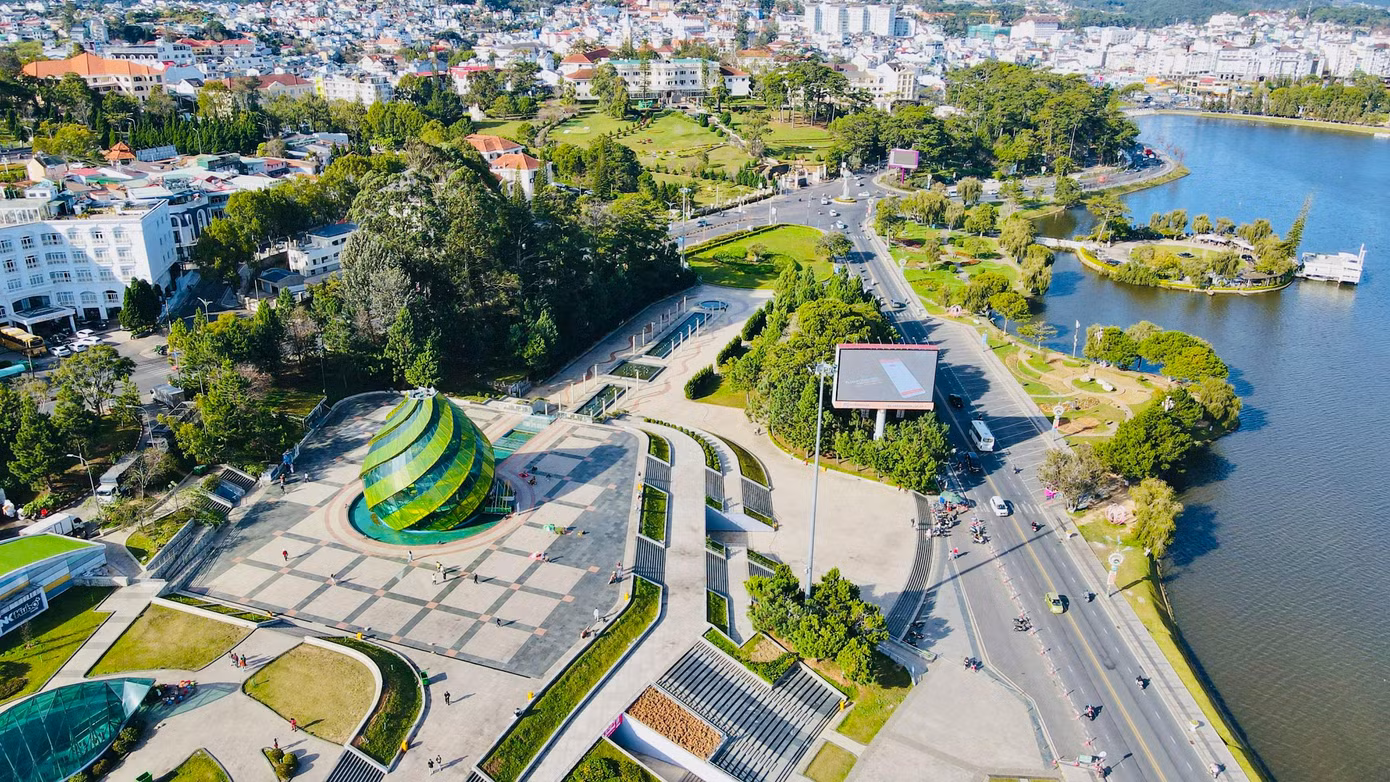 Đà Lạt là điểm đến đáng chú ý nhất khi du khách tìm đến những điểm đến ít đông đúc hơn.