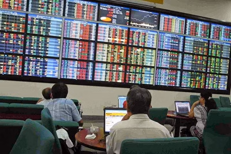 Chứng khoán đỏ sàn, Vn-Index mất hơn 22 điểm ảnh 4