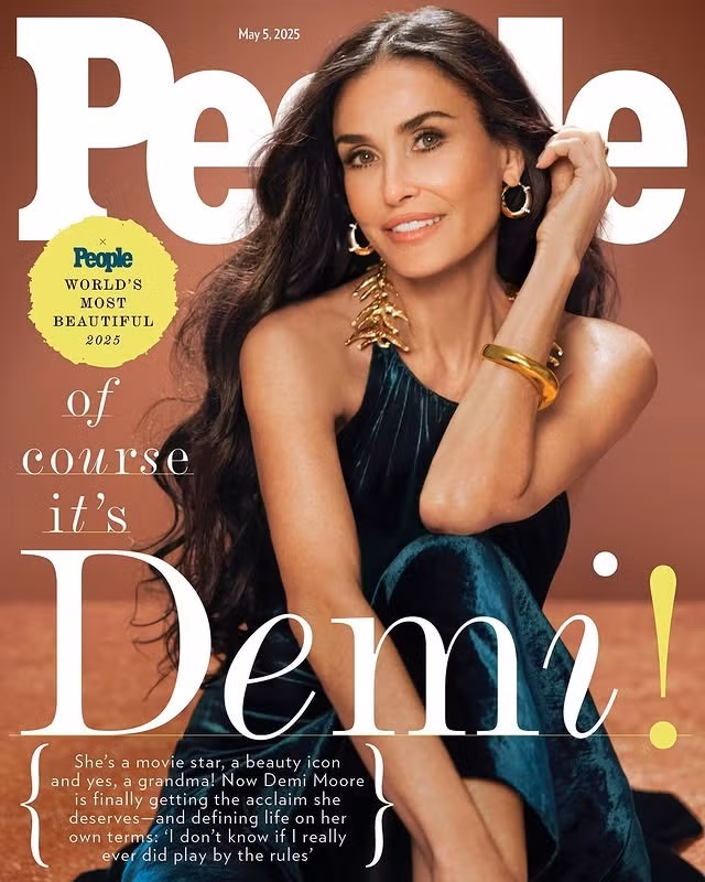 Demi Moore trên trang bìa ấn bản 2025 World's Most Beautiful của People. Ảnh: Greg Swales.