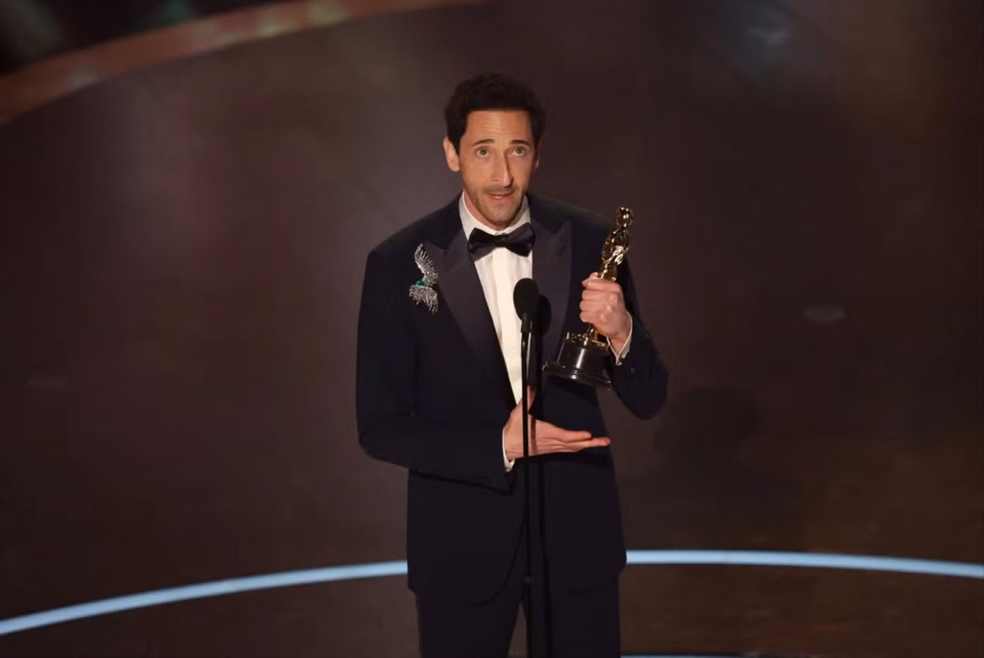 Diễn xuất của Adrien Brody trong The Brutalist được chấm “10 điểm không có nhưng".