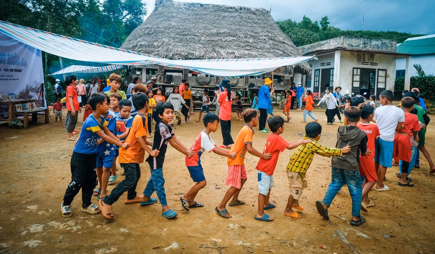 Theo anh Thìn, qua chuyến tiền trạm, nhận thấy xã Tà Lu còn nhiều khó khăn, thuộc vùng sâu vùng xa, rất ít nhà hảo tâm lui tới. Vì vậy, các bạn quyết tâm đến đây đồng hành cùng bà con trong xã cải thiện đời sống.
