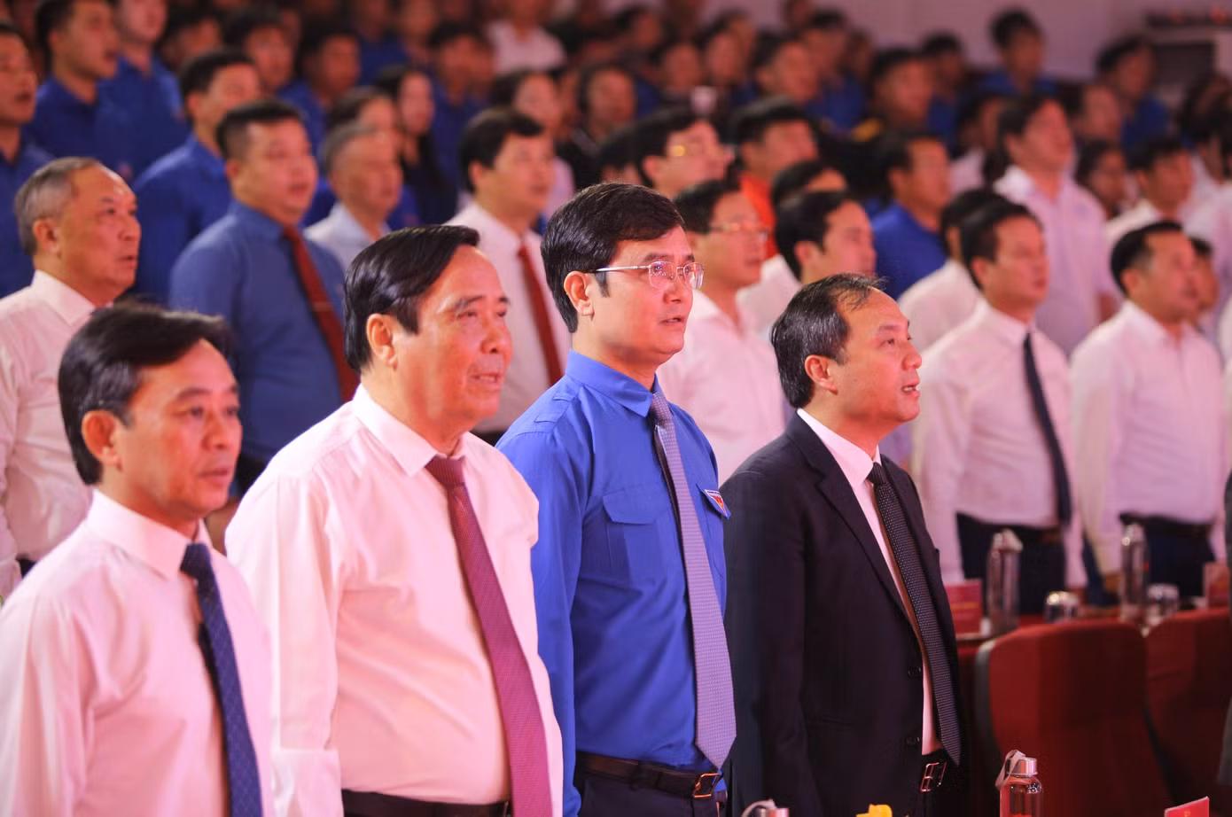 Tham dự lễ kỷ niệm có Phó Thủ tướng Chính phủ Trần Hồng Hà; Nguyên Bí thư thứ nhất BCH T.Ư Đoàn, Chủ tịch danh dự Hội Doanh nhân trẻ Việt Nam Hoàng Bình Quân; Phó trưởng ban Tuyên giáo T.Ư Đinh Thị Mai;Bí thư thứ nhất T.Ư Đoàn Bùi Quang Huy; Bí thư T.Ư Đoàn Nguyễn Minh Triết. Về phía địa phương có Bí thư Tỉnh uỷ Hà Tĩnh Hoàng Trung Dũng; Phó Bí thư thường trực Tỉnh ủy Hà Tĩnh Trần Thế Dũng; Chủ tịch UBND tỉnh Hà Tĩnh Võ Trọng Hải cùng nguyên lãnh đạo, đại diện sở, ban ngành, thân nhân gia đình anh Lý Tự Trọng và đông đảo người dân, thanh thiếu niên tỉnh nhà.