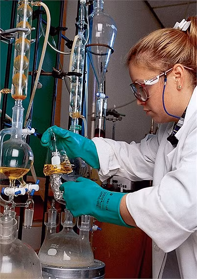 Đề cao nhiệm vụ học tập và xây dựng phẩm chất tốt đẹp dành cho phụ nữ chính là mục tiêu luôn được đặt lên hàng đầu tại trường