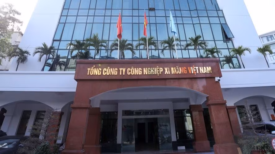 Công ty mẹ - Vicem, có 5/17 công ty con lỗ lũy kế 4.958 tỷ đồng.
