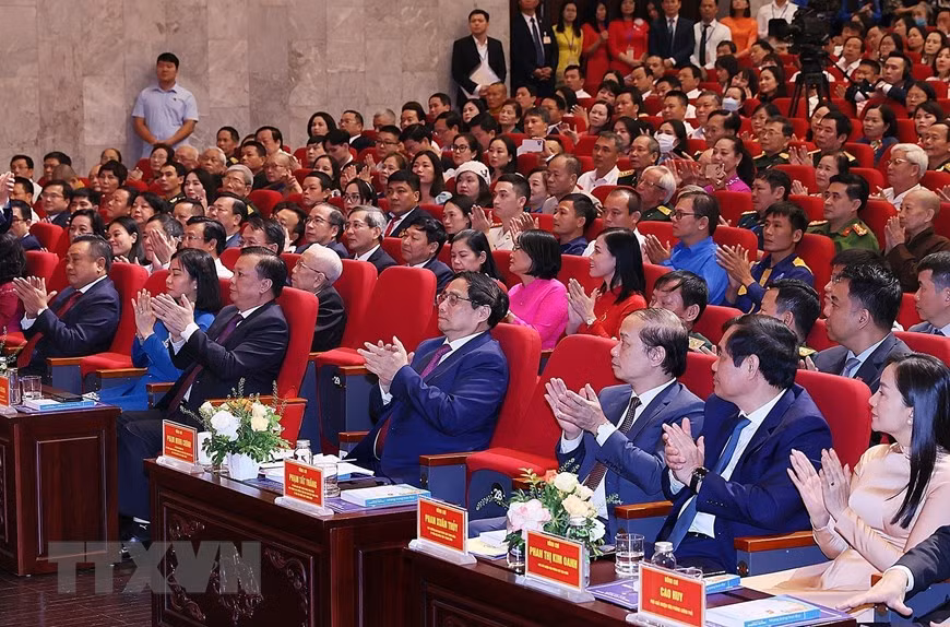 Thủ tướng Phạm Minh Chính và các đại biểu dự hội nghị. (Ảnh: Dương Giang/TTXVN)