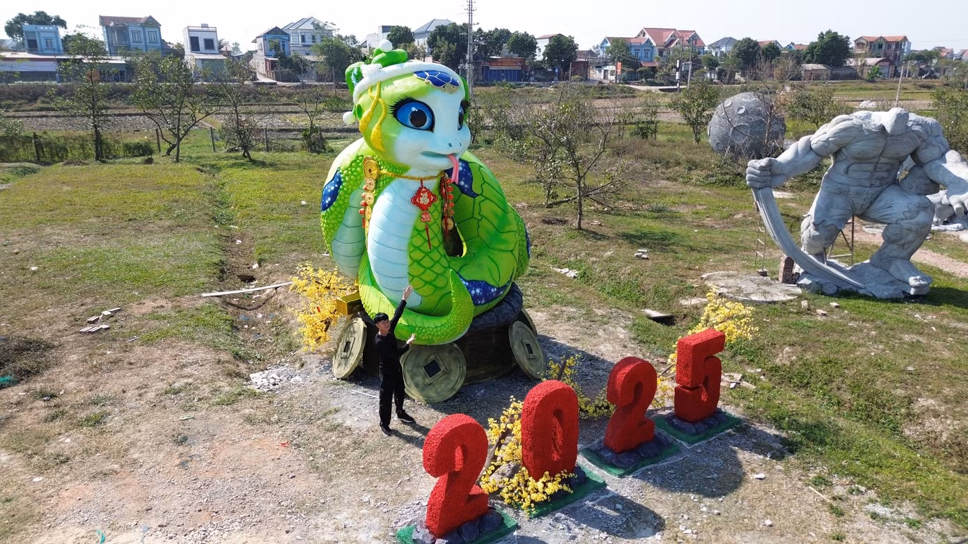 Mấy ngày qua, trên mạng xã hội xuất hiện linh vật rắn ở Bắc Giang thu hút sự chú ý của nhiều người.