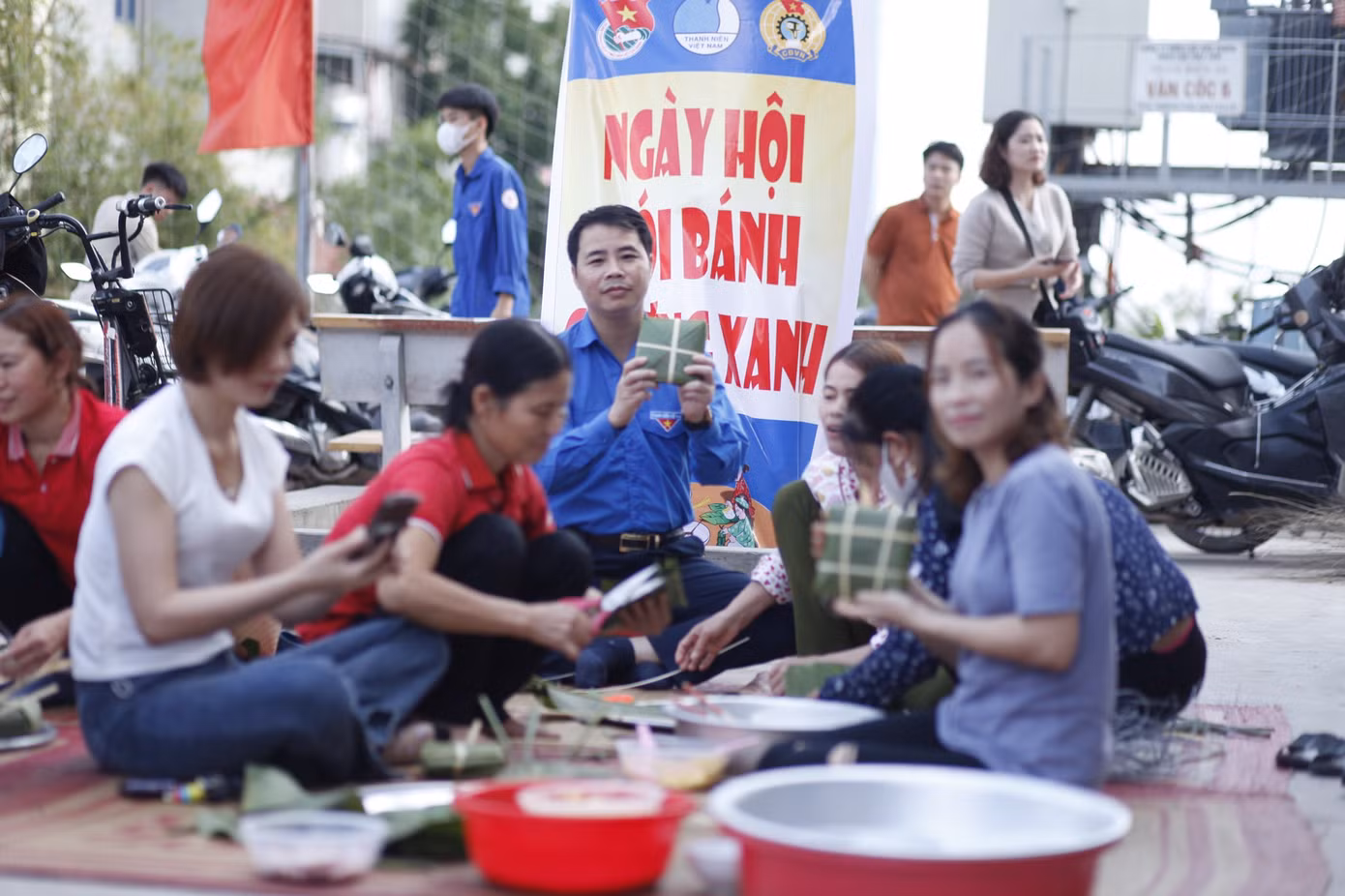 Chương trình mang lại niềm vui cho nhiều thanh niên xa quê. Ảnh: Nguyễn Thắng