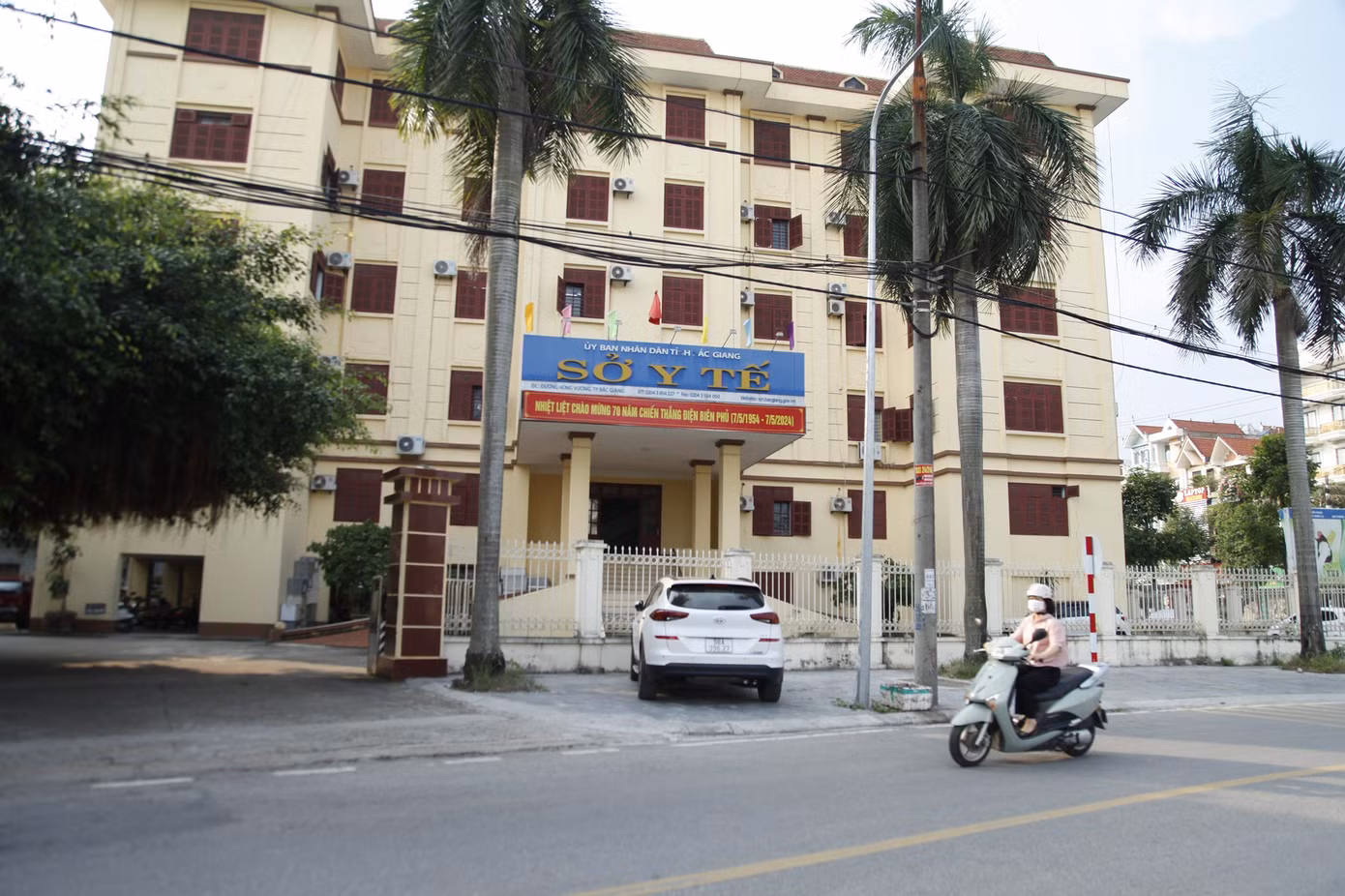 Sở Y tế tỉnh Bắc Giang tiếp nhận chức năng, nhiệm vụ từ Sở Lao động - Thương binh và Xã hội. Ảnh: Nguyễn Thắng