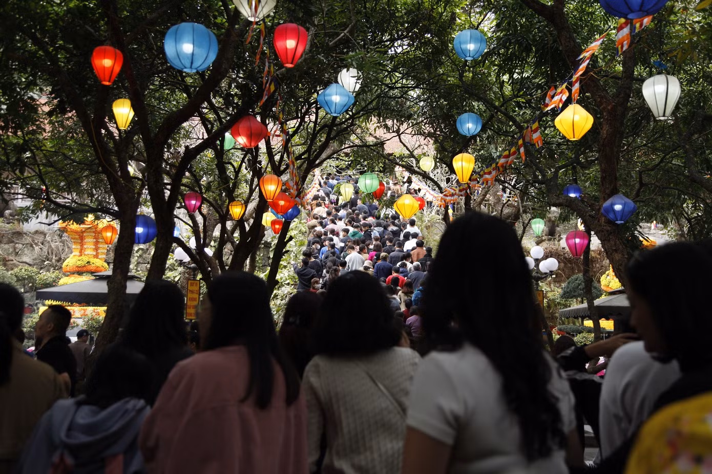 Qua các sử liệu và các chứng tích văn hóa vật thể còn tồn tại đến tận ngày nay đã khẳng định chùa Phật Tích xưa kia từng là một đại danh lam thắng cảnh đẹp, hài hòa, vừa thơ mộng linh thiêng. Ảnh: Nguyễn Thắng.