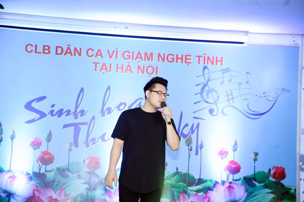 Ca sỹ Duy Cường - Tiến sỹ triết học, giảng viên trường đại học Khoa học xã hội &amp; nhân văn, Quán quân chương trình Thần tượng Bolero 2018