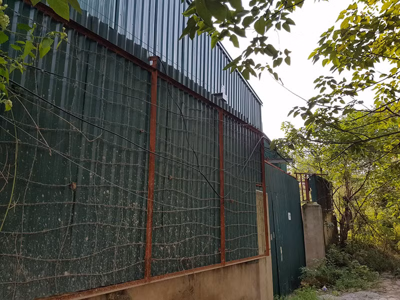 Hà Nội: La liệt bãi đỗ xe '5 không' trên đất dự án ảnh 16