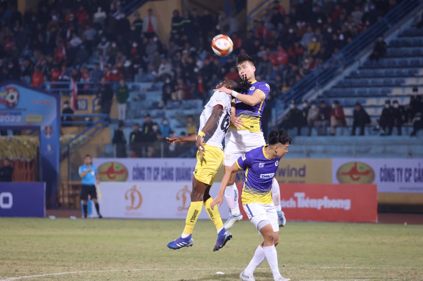 CLB Hà Nội tiếp tục thể hiện sức mạnh khi thắng Hải Phòng 2-0 ở trận Siêu cúp Quốc gia-Cúp THACO 2022 (ảnh Như Ý)
