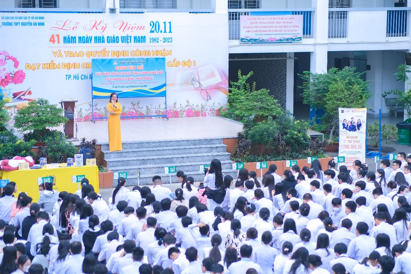 Chương trình “Để trở thành công dân số” tại trường THPT Nguyễn Anh Ninh (TP HCM)