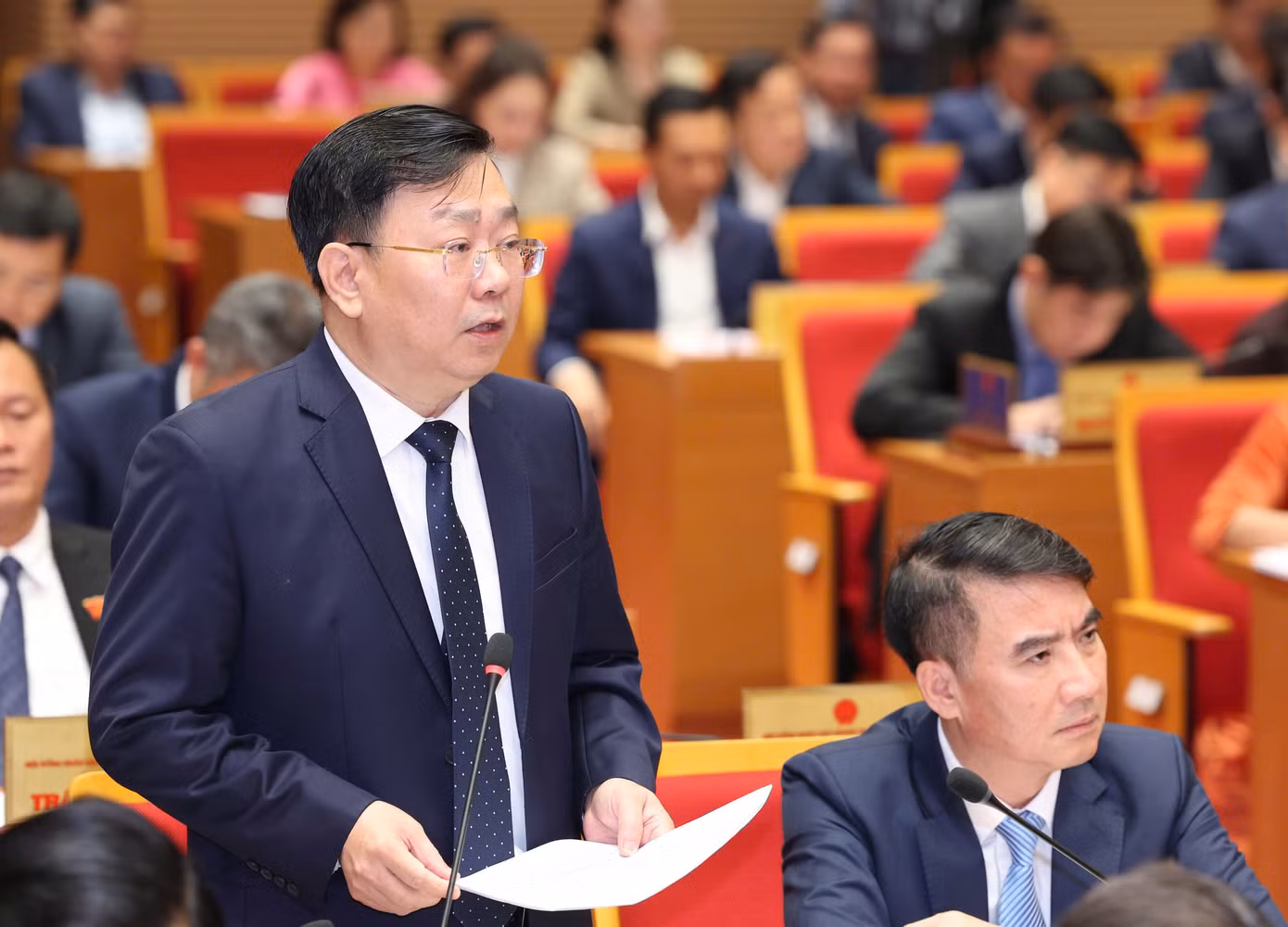 Giám đốc Sở Xây dựng Võ Nguyên Phong trả lời tái chất vấn