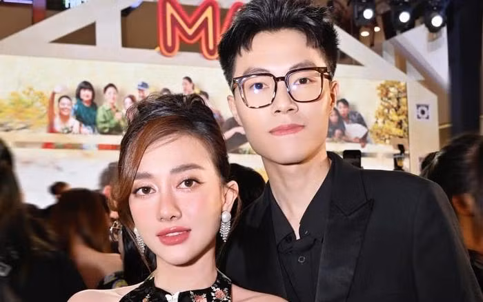 Phan Đạt và Phương Lan có 6 năm yêu nhau trước khi cả hai về chung một nhà năm 2023.