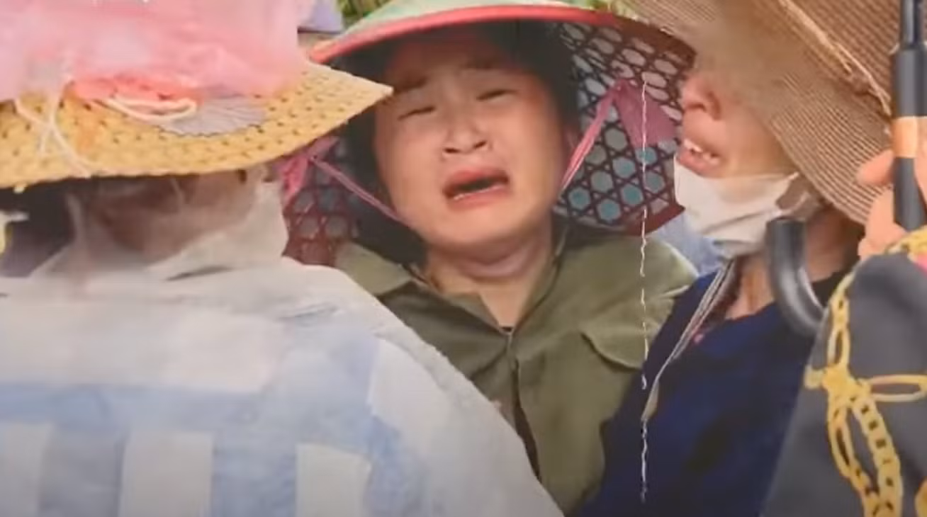 Những hình ảnh đau thương về thiệt hại của cơn bão khiến nhiều người thổn thức, xót xa.