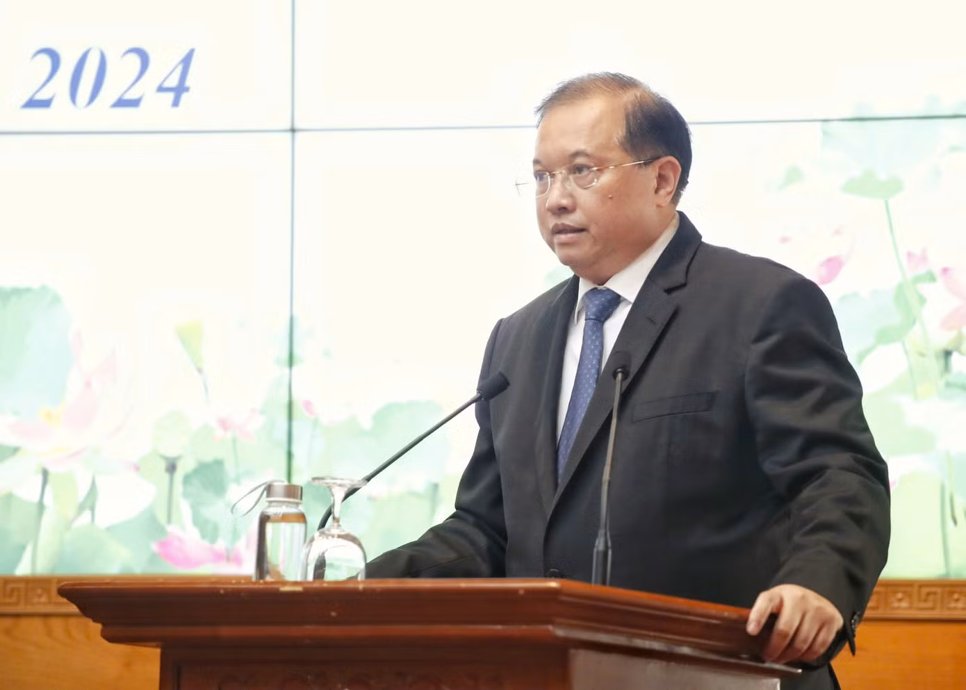Thứ trưởng Tạ Quang Đông khẳng định việc điều động và chuyển đổi vị trí công tác là việc làm bình thường, thường xuyên.