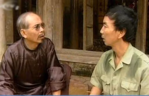 Phim truyền hình Đất và người được chuyển thể từ tiểu thuyết Mảnh đất lắm người nhiều macủa nhà văn Nguyễn Khắc Trường.