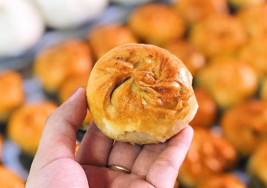 Xíu páo, kem xôi, kẹo Sìu Châu... là những món quà chiều được người dân Nam Định ưa thích.