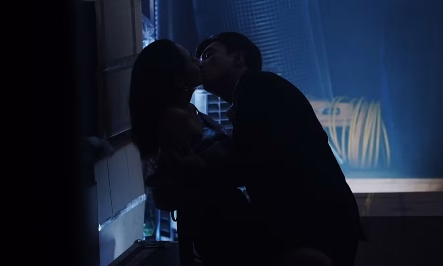 Thực hành 'yêu' trong bóng tối cũng mang lại không ít lợi ích cho người trong cuộc.