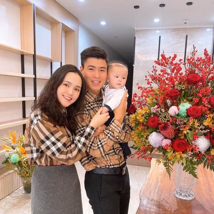 Gia đình nhỏ của cầu thủ Duy Mạnh.