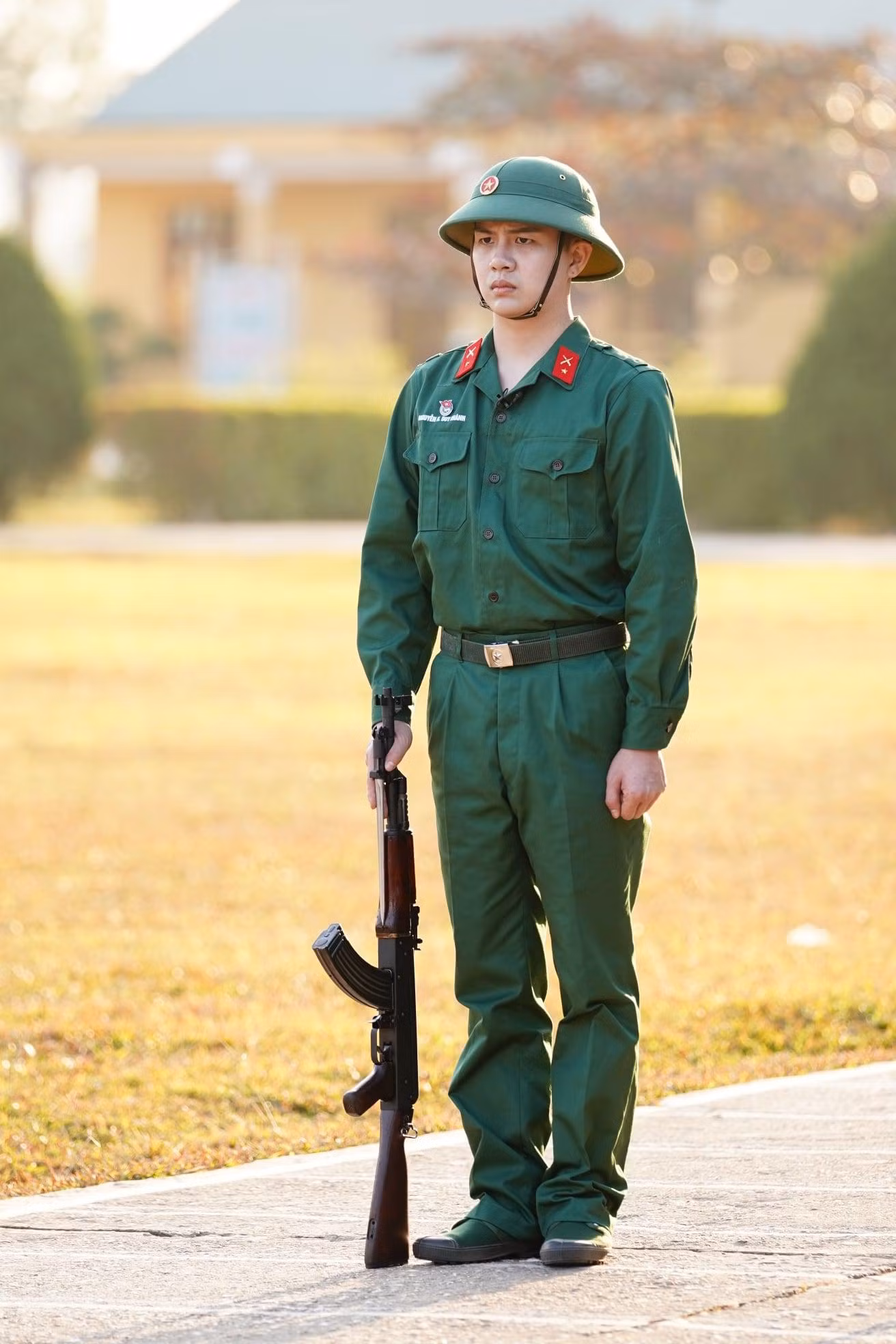 Hoá ra Độ Mixi và Duy Khánh cũng có những lúc nghiêm túc thế này đây!