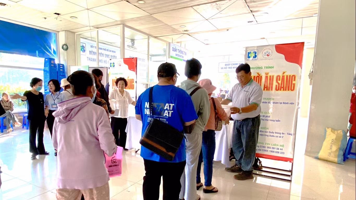 Những phần hỗ trợ của Nutifood góp phần giúp bệnh nhân vơi đi gánh nặng khi điều trị bệnh