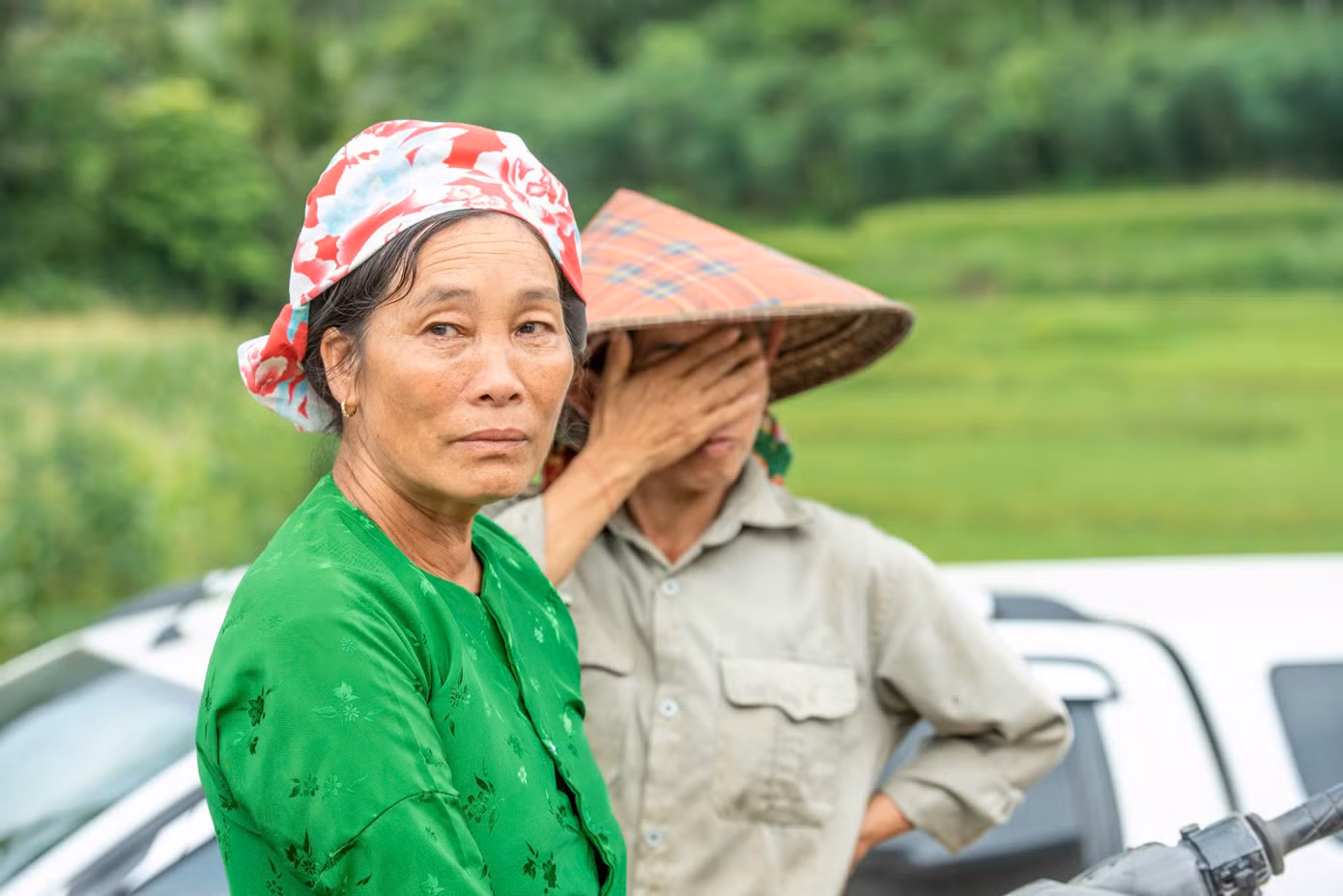 Và nước mắt. Ảnh: Trinh Hà
