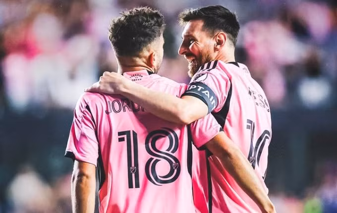 Alba và Messi cùng nhau tỏa sáng mang về chiến thắng cho Inter Miami. Alba và Messi cùng nhau tỏa sáng mang về chiến thắng cho Inter Miami.