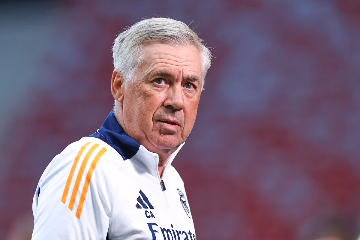 HLV Carlo Ancelotti.