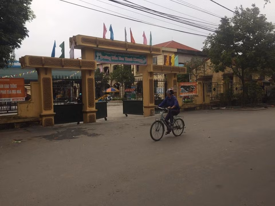 Hàng nghìn trẻ Bắc Ninh ồ ạt đi xét nghiệm sán: Bộ GD&ĐT lên tiếng ảnh 2