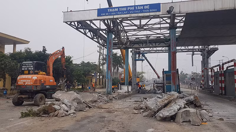 Chính thức tháo dỡ BOT Tân Đệ chuyển về đường tránh ảnh 1