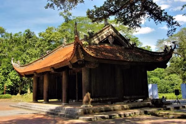 Bộ Văn hóa đề nghị Thanh Hóa, Huế, Ninh Bình tăng cường công tác quản lý, bảo vệ, phát huy giá trị di tích lịch sử - văn hóa, danh lam thắng cảnh trên địa bàn.